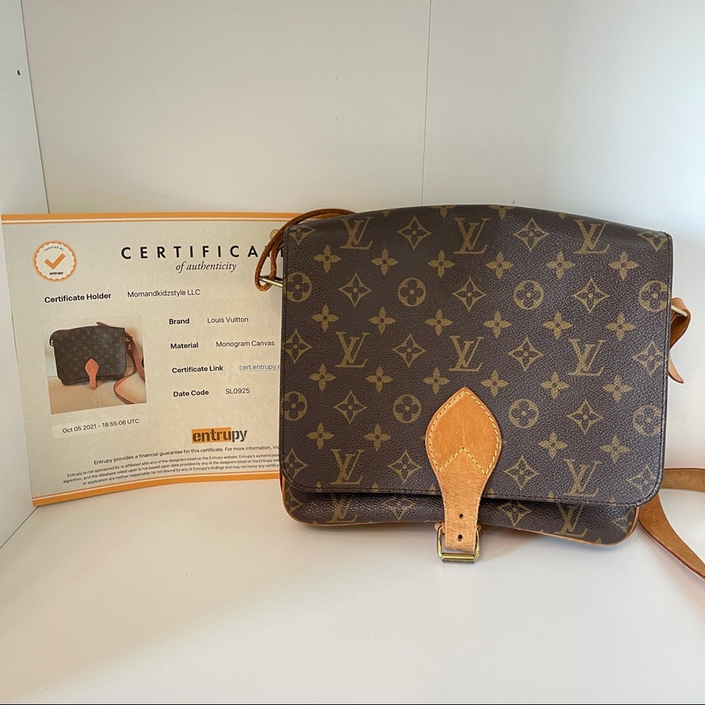 VINTAGE Authentic Louis Vuitton crossbody bag
With Certificate of Authenticity - Picture 2 of 15